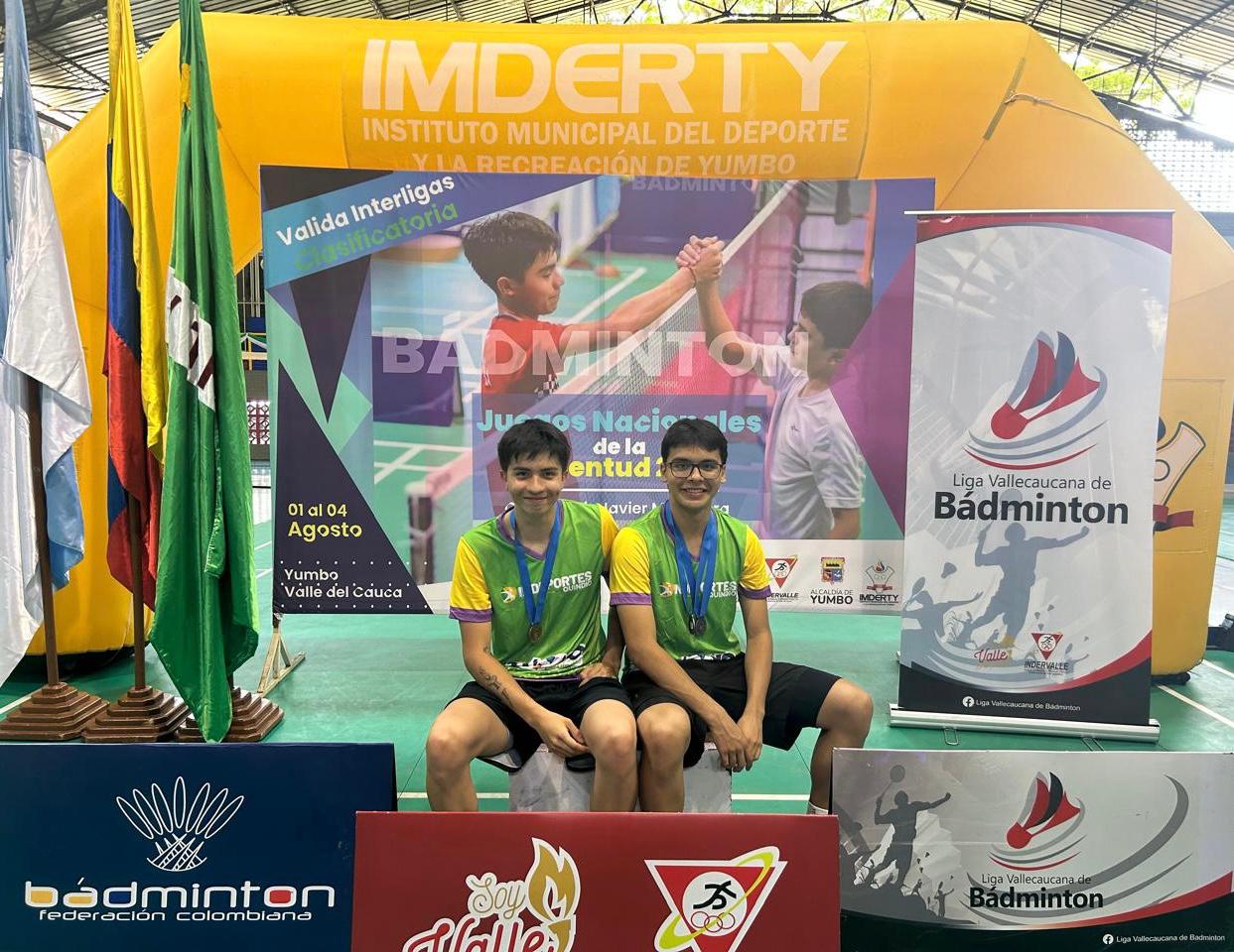 MEDALLAS DE ORO Y PLATA OBTUVO EL QUINDÍO EN CAMPEONATO NACIONAL DE BÁDMINTON.
